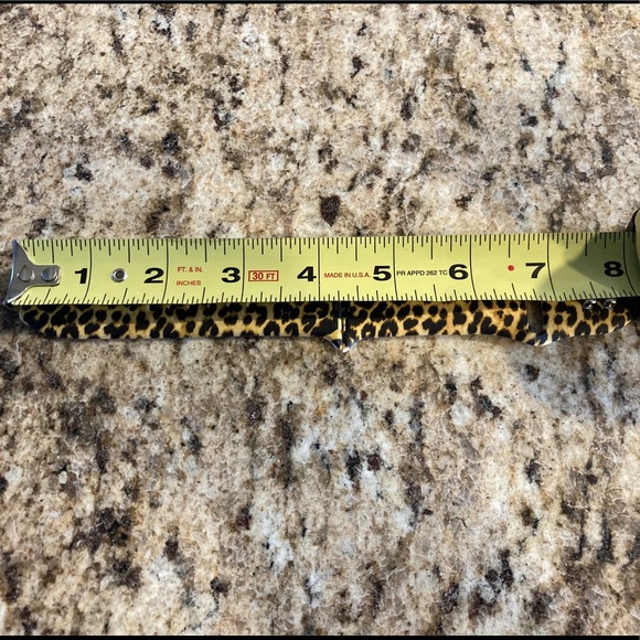 Apple Watch Band Cheetah Print - Picture 3 of 3
